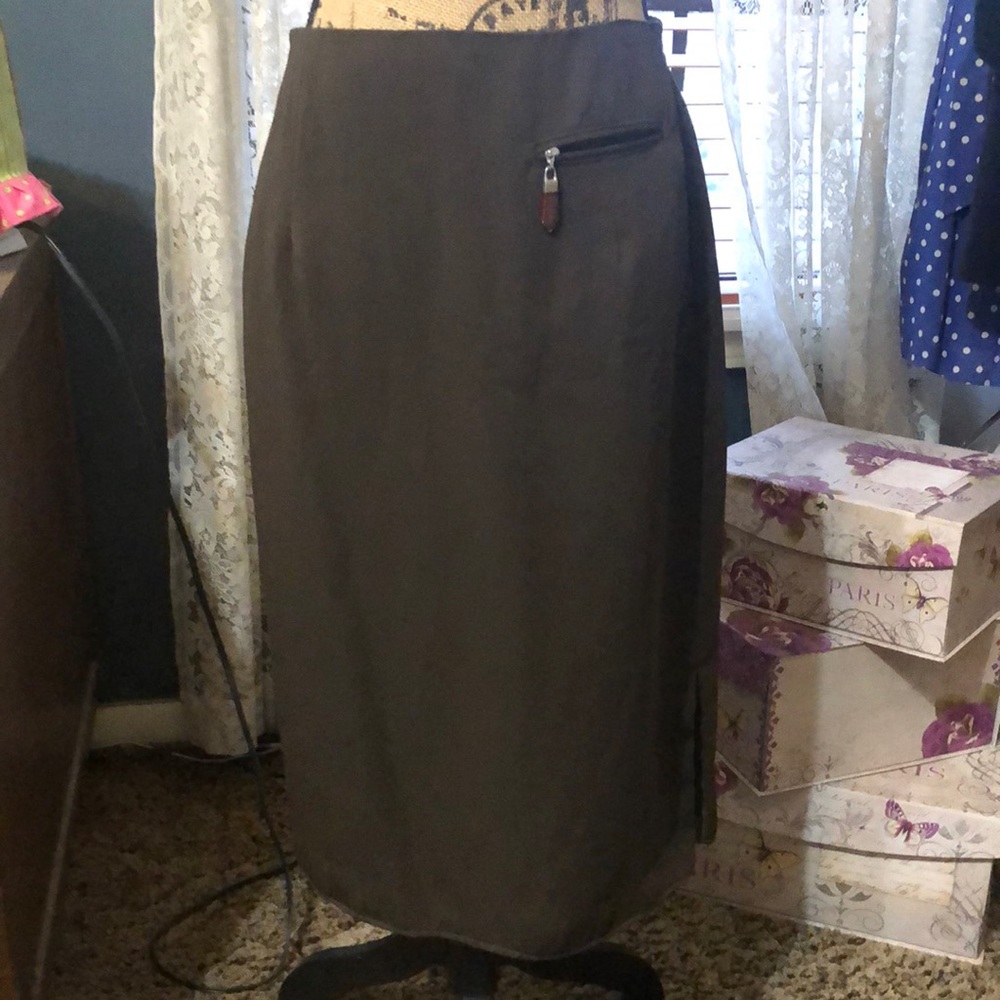 That’s me! Skirt!!!